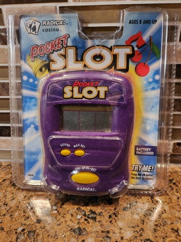 Radica pocket slot handheld - radica,